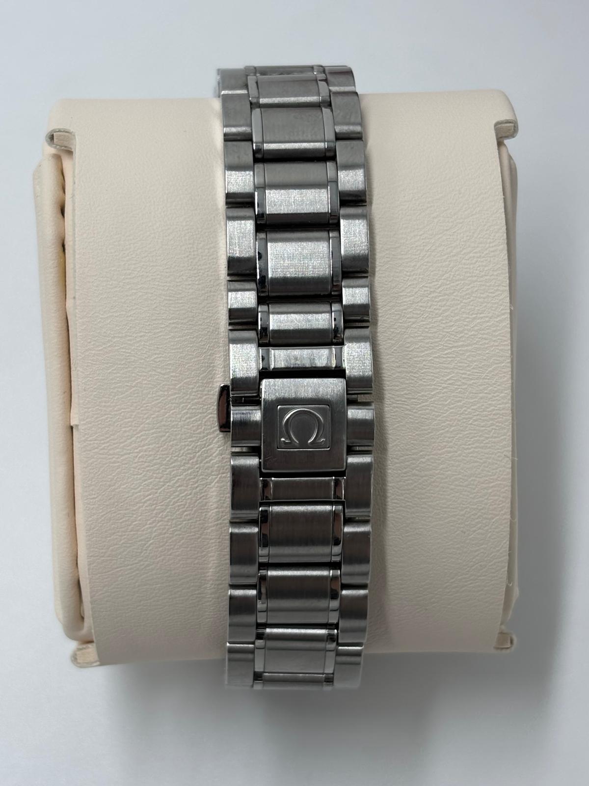 Omega Speedmaster Day - Date – Chronograph - Ref. 3523.80.00 - Automatik - Blaues Zifferblatt - 39 mm - Top - Zustand | - YourNextWatch